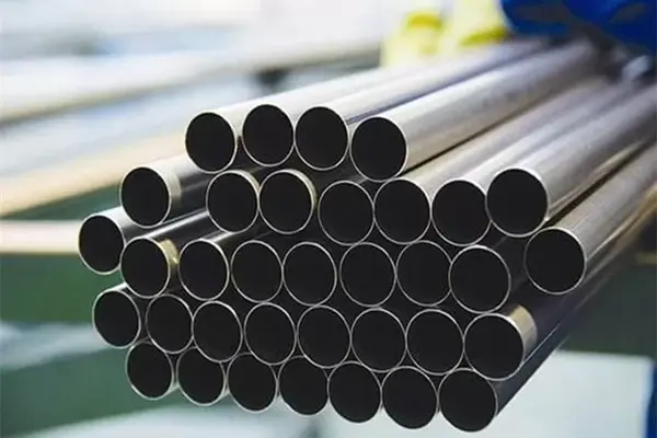 The Strip Width Deviation Affects the Quality of Welded Steel Pipe