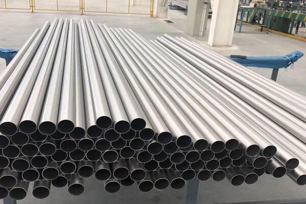 What are black steel pipes
