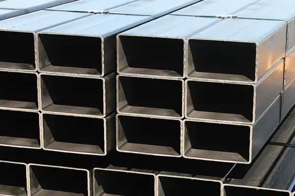Why are spiral submerged arc welded steel pipes considered a stable and reliable pipeline construction material