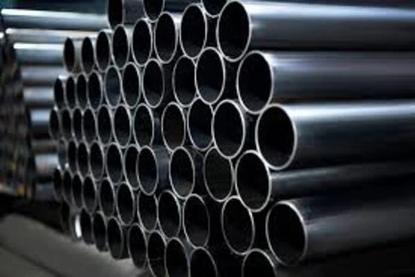 Rust removal method of straight seam steel pipe