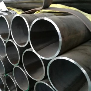 Czarny Steel Pipe