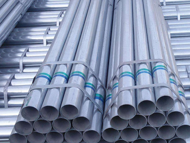 Mga butang nga nagkinahanglan og pagtagad sa pagtipig ug pagtukod sa galvanized pipe