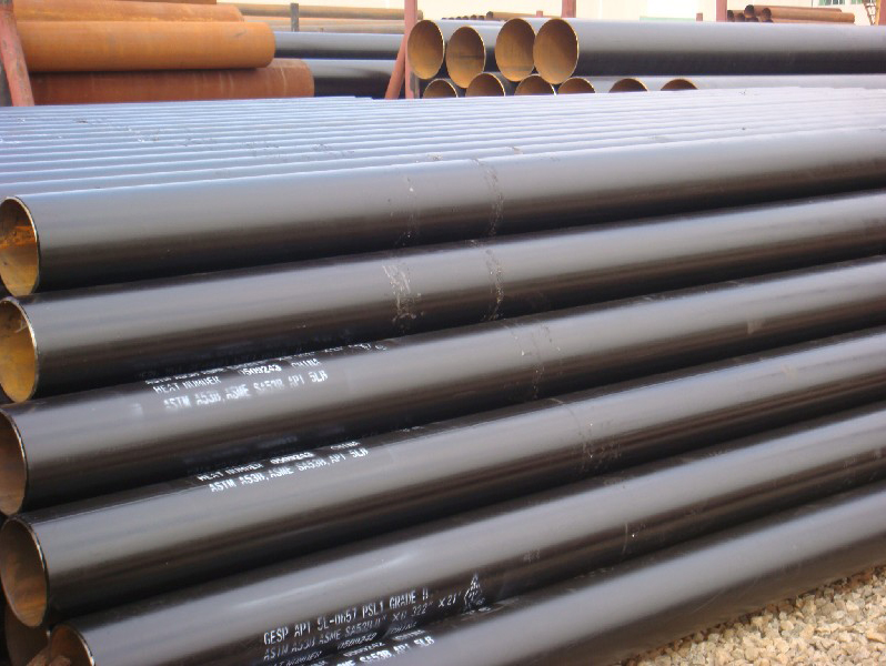 API Seamless Pipe