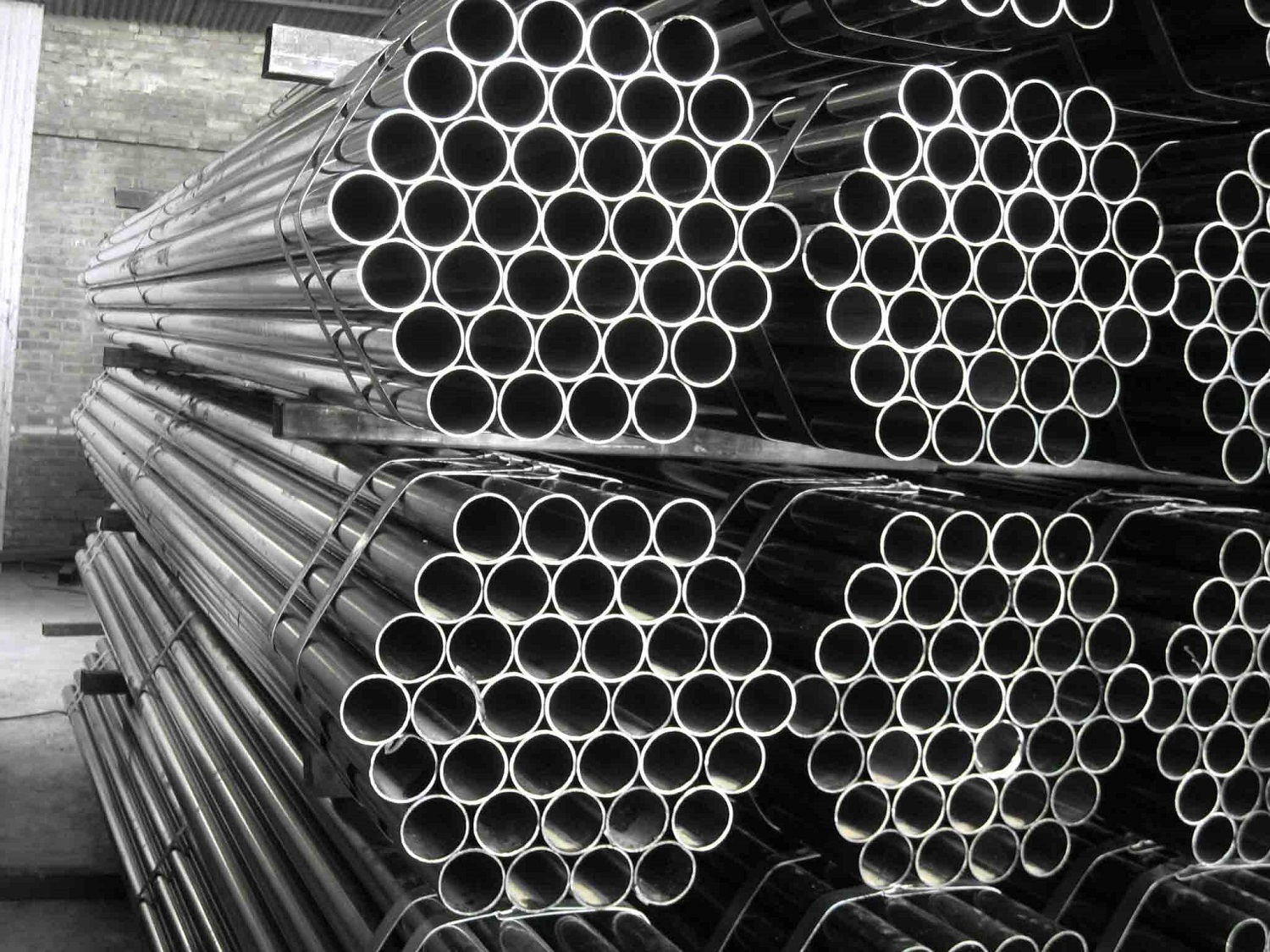 Mga bentaha sa carbon steel pipe