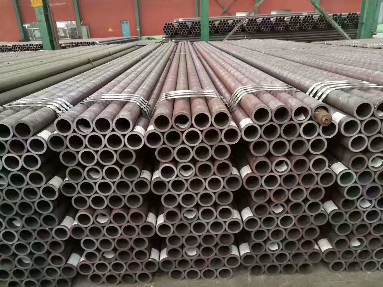 Steel mills raise prices on a large scale, and steel prices continue to rise