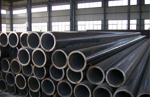 Cales son as diferenzas entre o tubo de aceiro de costura recta e o tubo de aceiro sen costura?