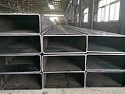 Characteristics and application details of Q345B hot-rolled seamless square steel pipes commonly used in industrial projects
