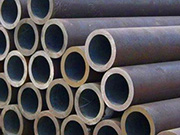 What are the manifestations of the high load-bearing capacity of medium-pressure seamless steel pipes
