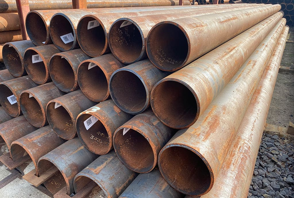 How to distinguish the normal floating rust and rust of seamless steel tubes?
